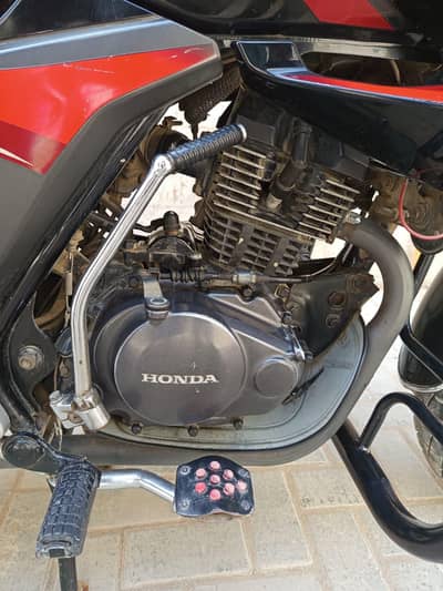 Honda CB 150f