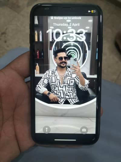 I phone xr 64-momry water pack organel