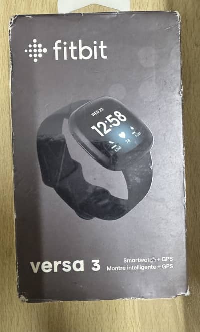 Fitbit versa 3 excellent condition with box
