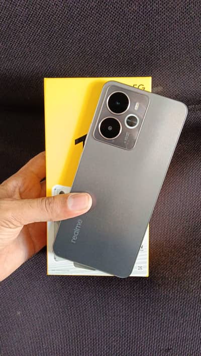 Realme 14  10/10 Condition  12/512  No Exchange Lush Condition