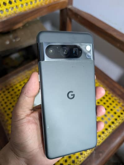 Google pixel 8 pro 12.256