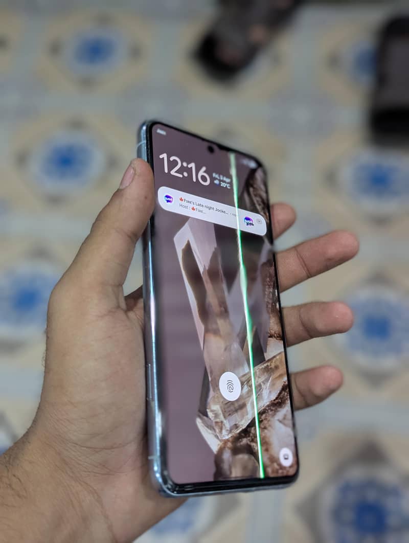 Google pixel 8 pro 1