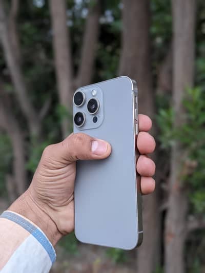 iPhone 15 pro converted XR