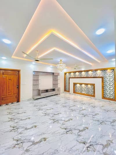 20 Marla (50x90) 20Kv Solar Equipped 1 Kanal Upper Portion For Rent In G-13/4 Islamabad.