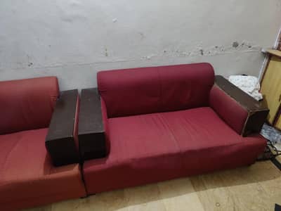 7 seater sofa with 8/10 condition