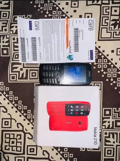 Nokia 210 with box