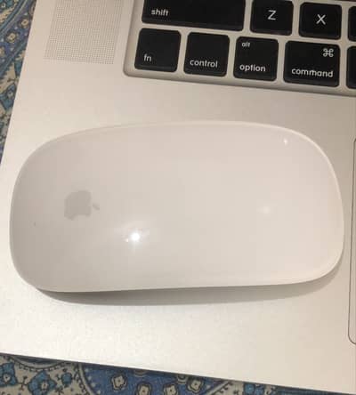 Apple Magic Mouse 2 with orignal Box