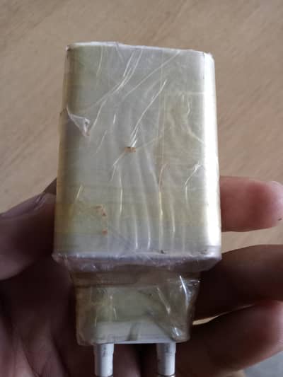 Pixel 6 pro New charger Type C to Type C