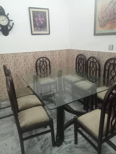 Dinning table