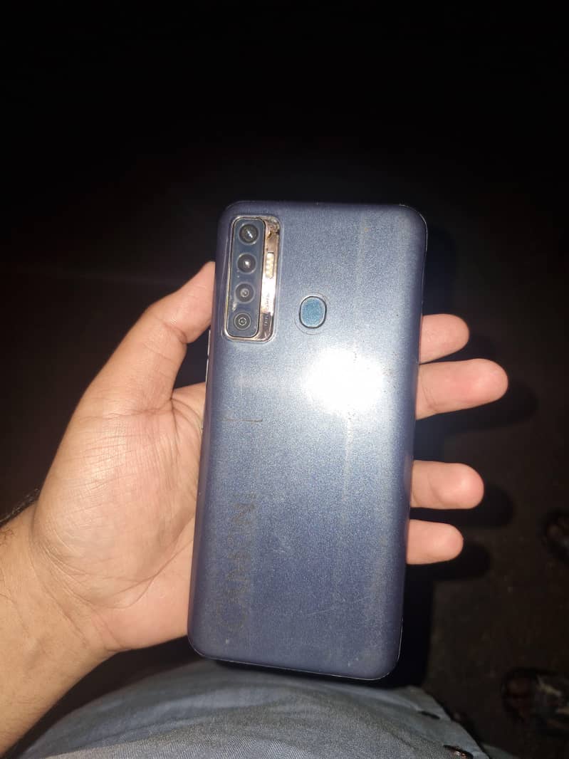 tecno Camon 17 without box 4