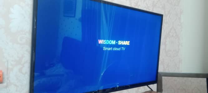 original SAMSUNG 36 INCH  LED SMART