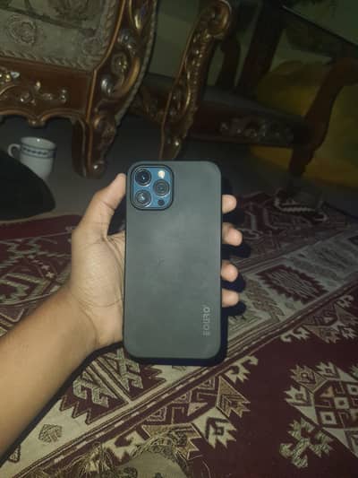 iphone 12 pro max 10/9 condition only back glass break