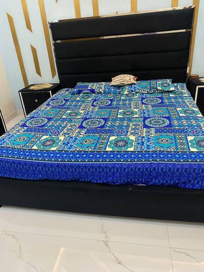 Bed King Size, Side Tables, Dressing Table