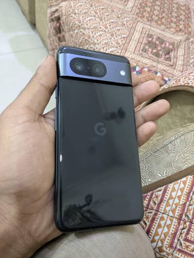 Google pixel 8 10/10 condition urgent sale