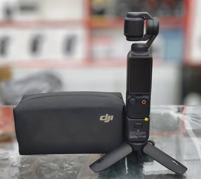 DJI Pocket 3 Creator Combo mint condition available (HnB digital)