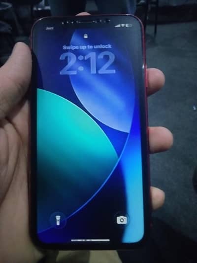 Iphone 11 64gb Battery change hai or back toota huwa hai