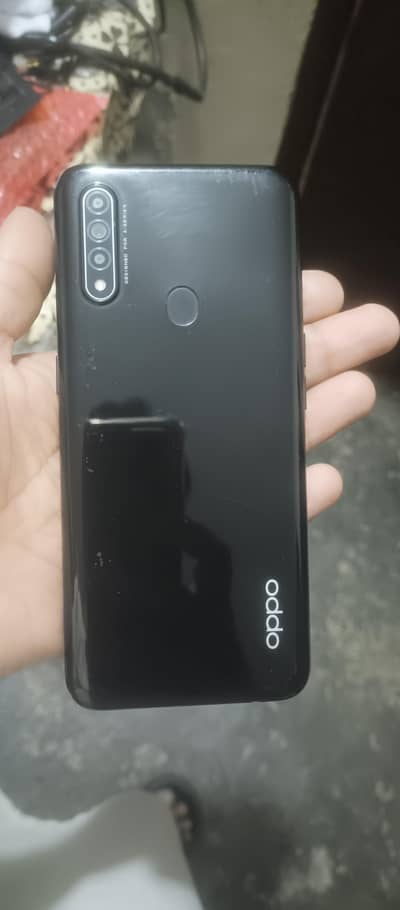 Oppo a31 6/128