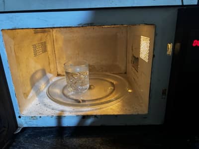 30 liter microwave for sale perfect working condition