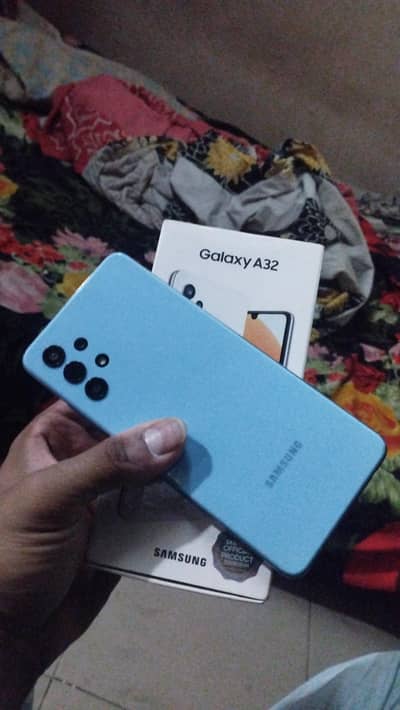 Samsung galaxy A32 box charjar k sath 03238962300