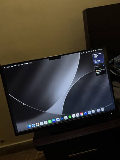 HP 24 inch bezel less monitor very good condition