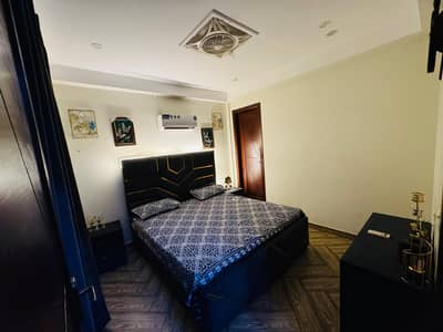 LUXURY APPARTMENT FOR RENT IN BAHRIA TOWN LAHORE