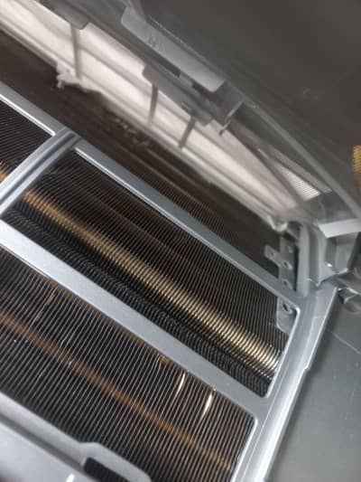 gree ac dc invatr 1.5 ton