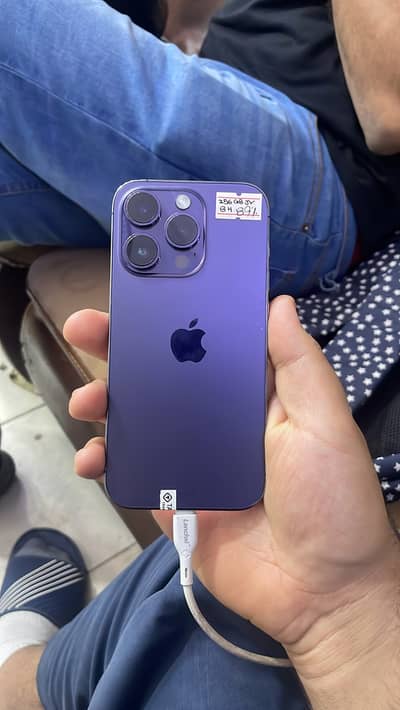 iPhone 15 Pro