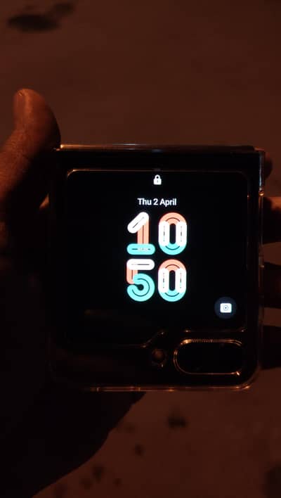 Samsung Z flip 5 256gb new condition non PTA