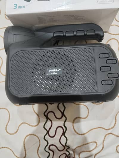 WIRELESS SPEAKER good sound SOLAR CHARGER FLASH Light  PORABLR 