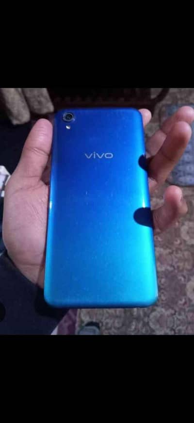 vivo 1823
