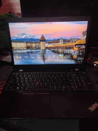 Ryzen 7 Pro 5850U 8 core 16 threads with Radeon Graphics