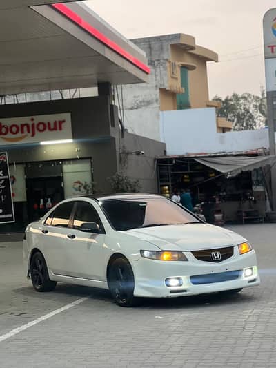 HONDA ACCORD CL9