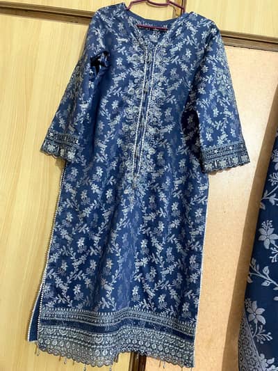 3 piece stitched jacquard sapphire suit for sale