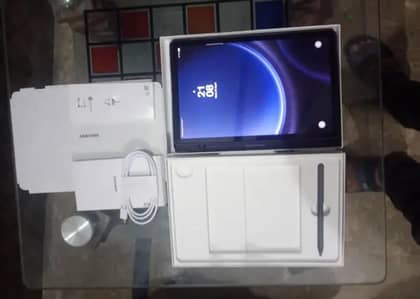 Samsung Galaxy S9 Tab fe 5G Full box