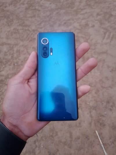 moto edge plus  12/256 5g In display fingerprint