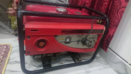 Honda generator 2500 watt in running condition for sale