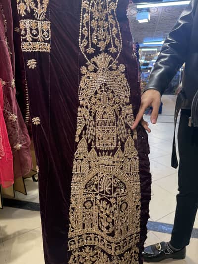 Welvet lehnga