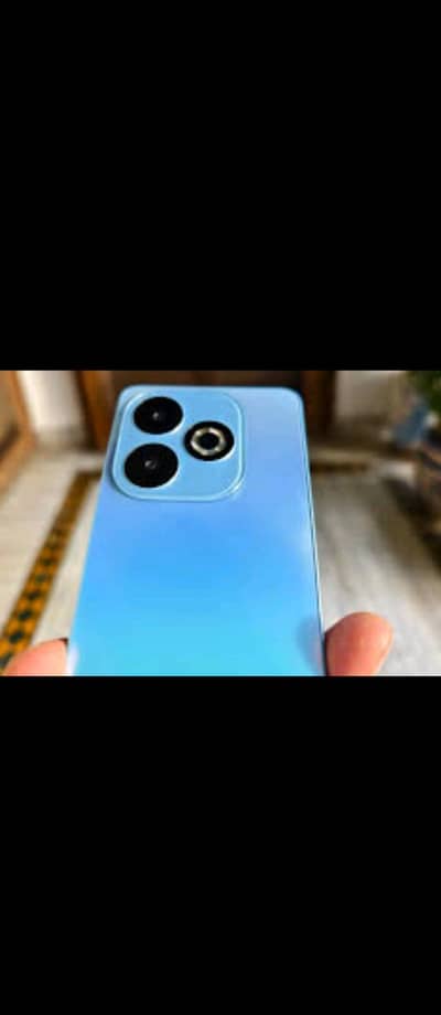 “Infinix Smart 8 – Second Hand Mobile for Sale (Good Condition)” 