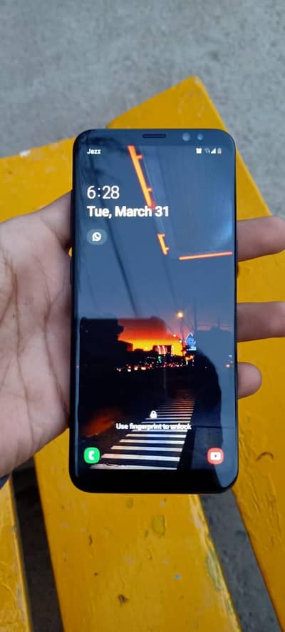 Samsung S8 Lush condition official PTA Aproved