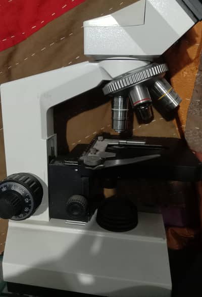 Light Microscope  for sale 03021757098 WhatsApp