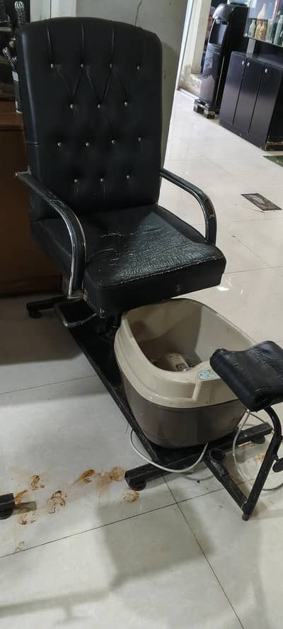 Mani cure  & Padi cure  chair with Padi rest stand