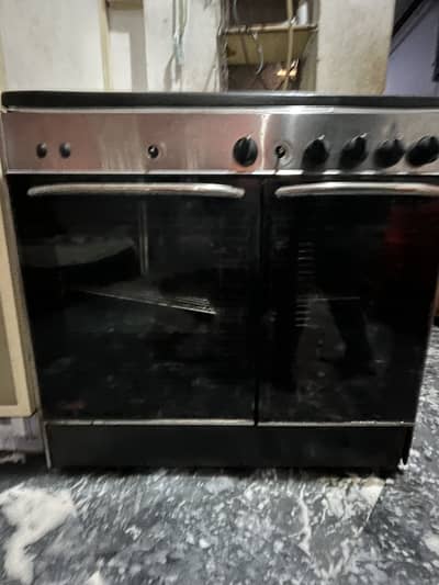 cooking range and cabinets