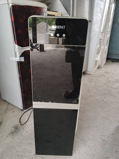 orient water dispenser for sale. Heating and cooling all ok