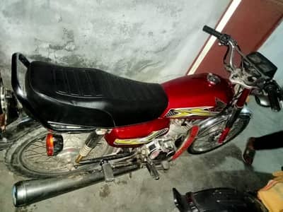 Honda cg 125 2005 model