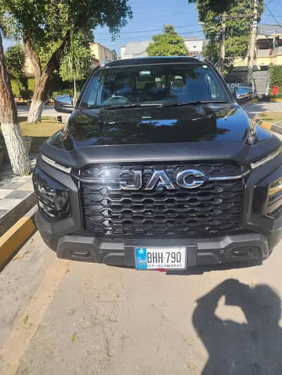 JAC T9 Hunter 2025 – Zero Meter | Islamabad Registered
