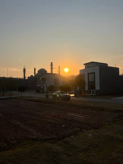 5 MARLA PLOT FOR SALE