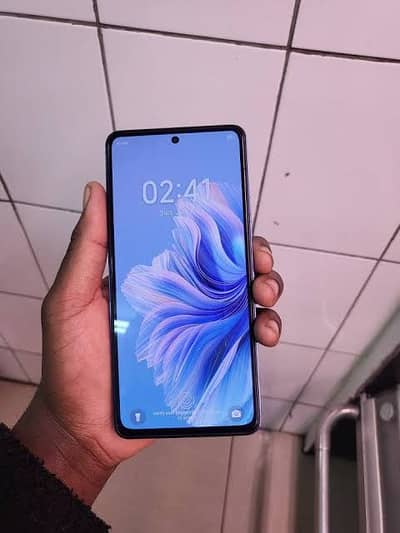 Tecno CAMON 20