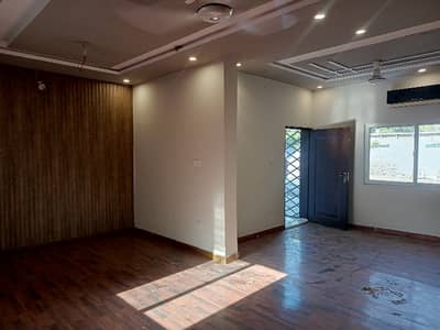 5000 SQ FT Warehouse Available For Rent Separate Gate | Main Road Location | I-9/3 Islamabad Rent: 5 Lac Per Month