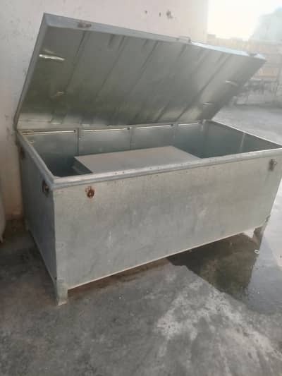 BIG size patty 20 gauge solid body