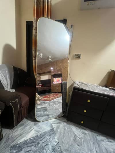 Mirror 6 Feet With stand Iron